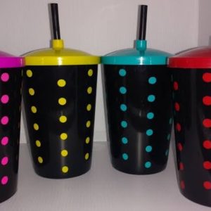 COPO PLAST DECORADO COM CANUDO 700ML