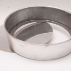 FORMA *ALUMÍNIO PARA BOLO FUNDO FALSO ALTA (08) N°22 em Pedra Bela SP